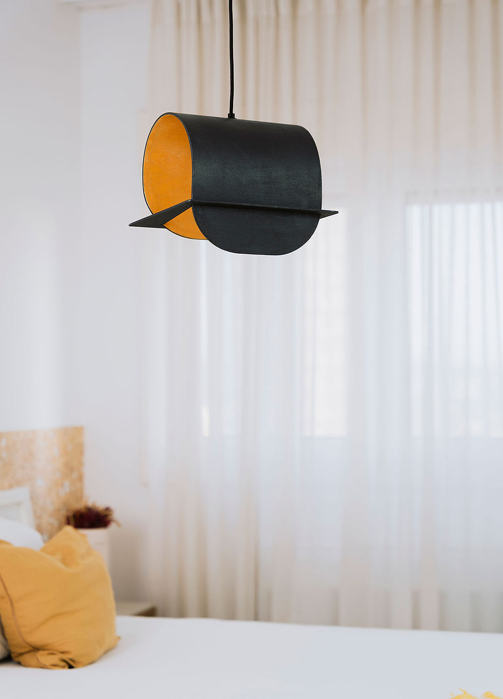 Thumbnail: QURE – Modern Pendant Light