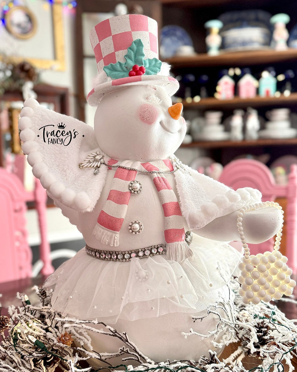 DIY snowman centerpiece by Traceys Fancy