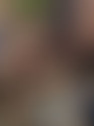 SLUM DUCK MILLIONAIRE!