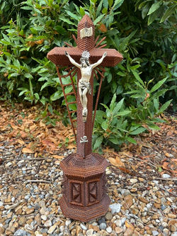 Tramp Art Ocatgonal Crucifix
