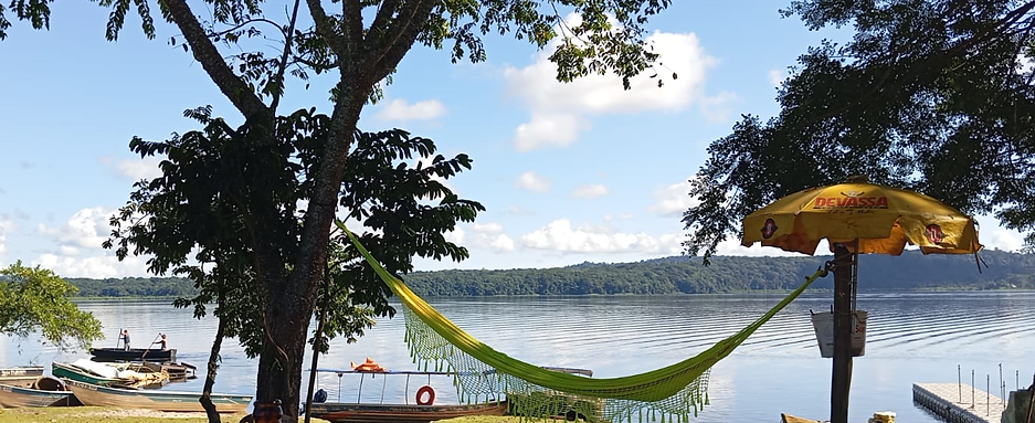 AU-casa-lagoa-visual-frente.png