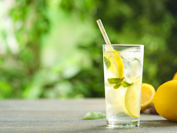 LEMONADE_shutterstock_1922612981.jpg
