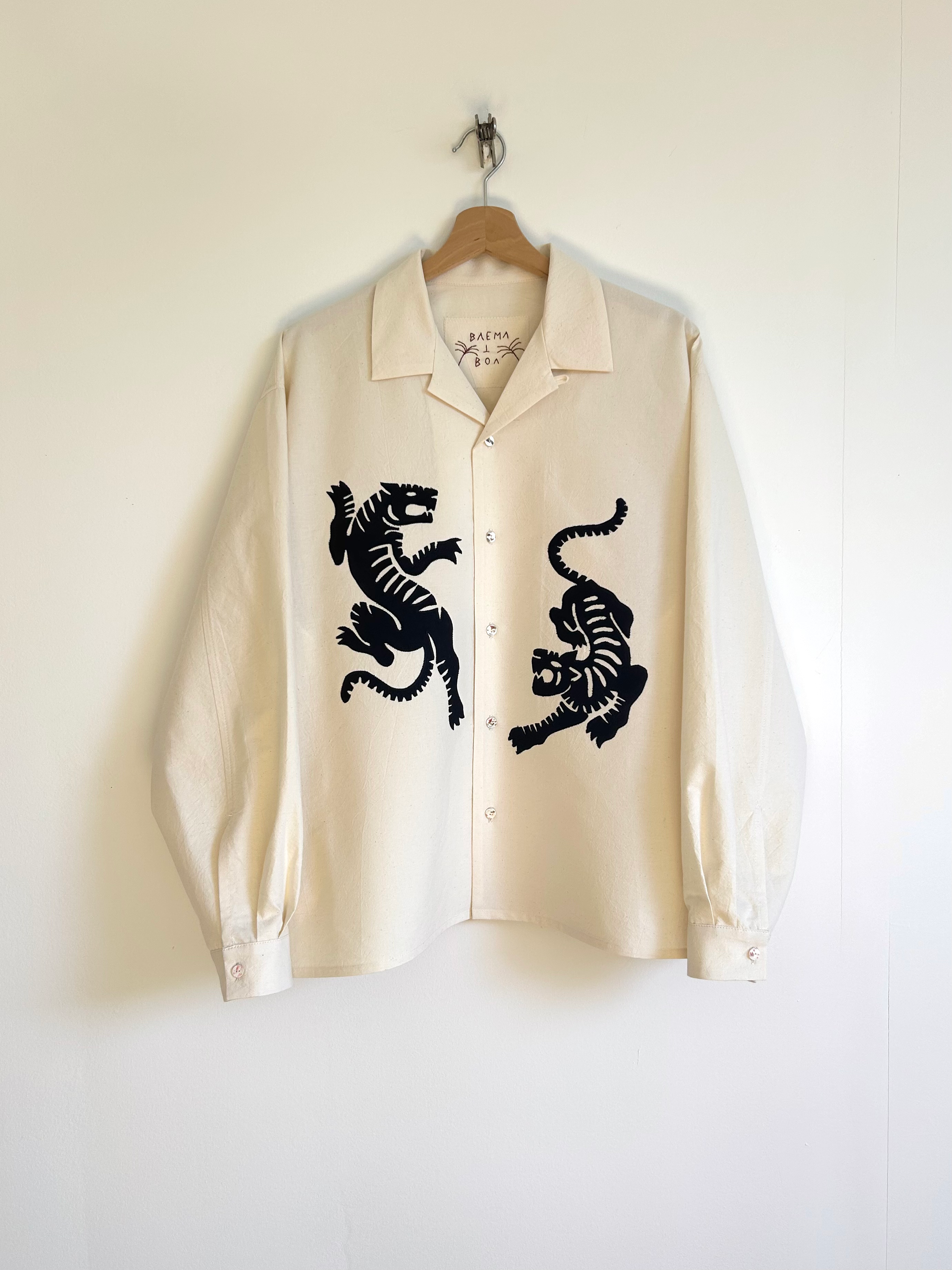 Long Sleeves Tiger Shirt