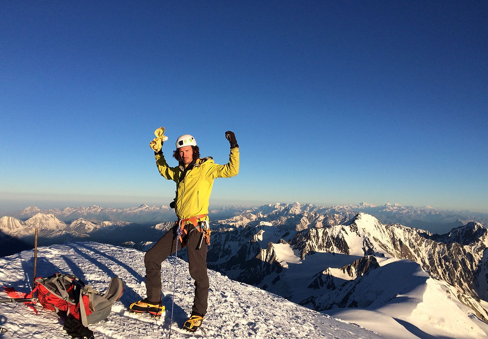 Kazbek Summit (Alex).jpg
