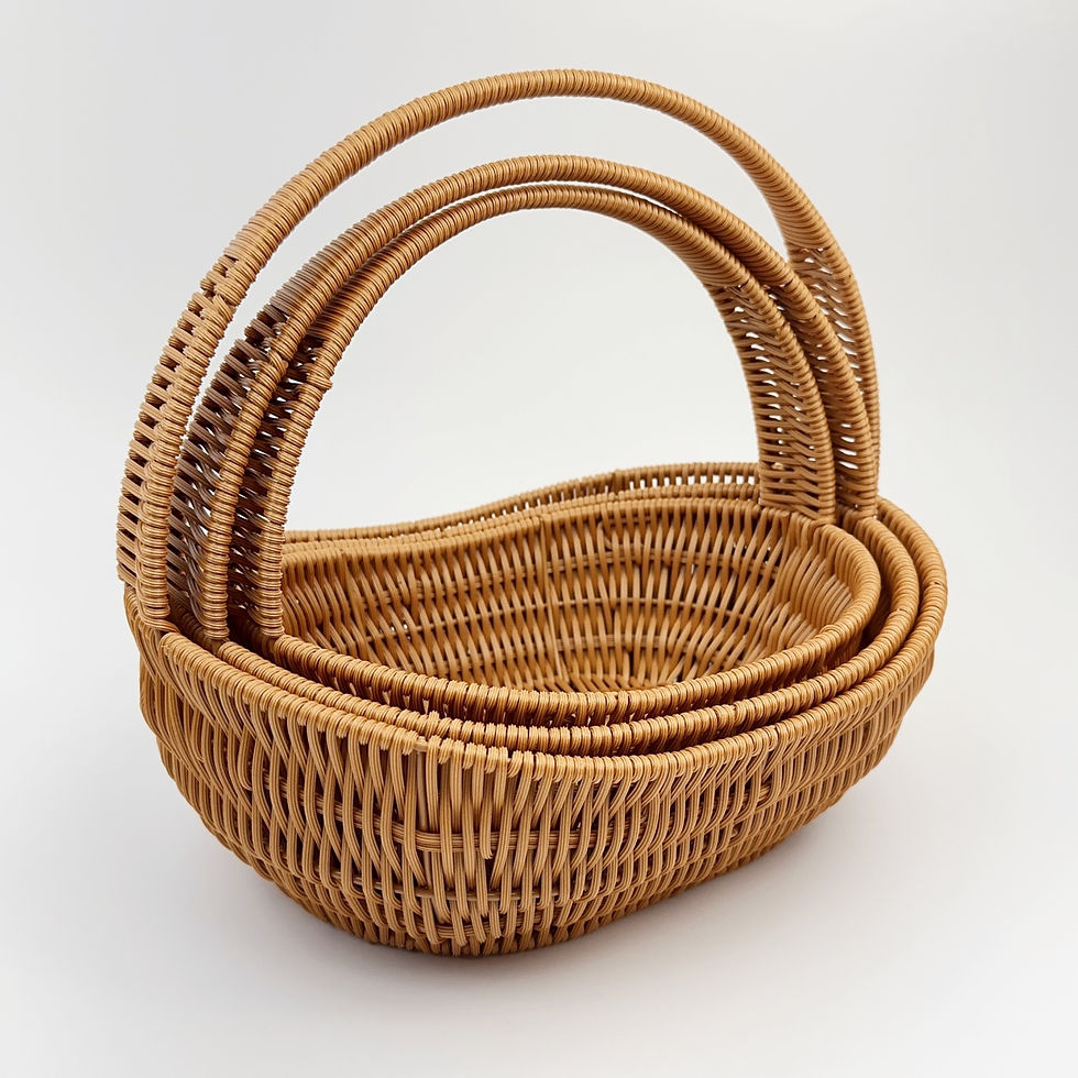 縮圖：BAS004 - Oval Handwoven Rattan-Style Basket with Thick Handle