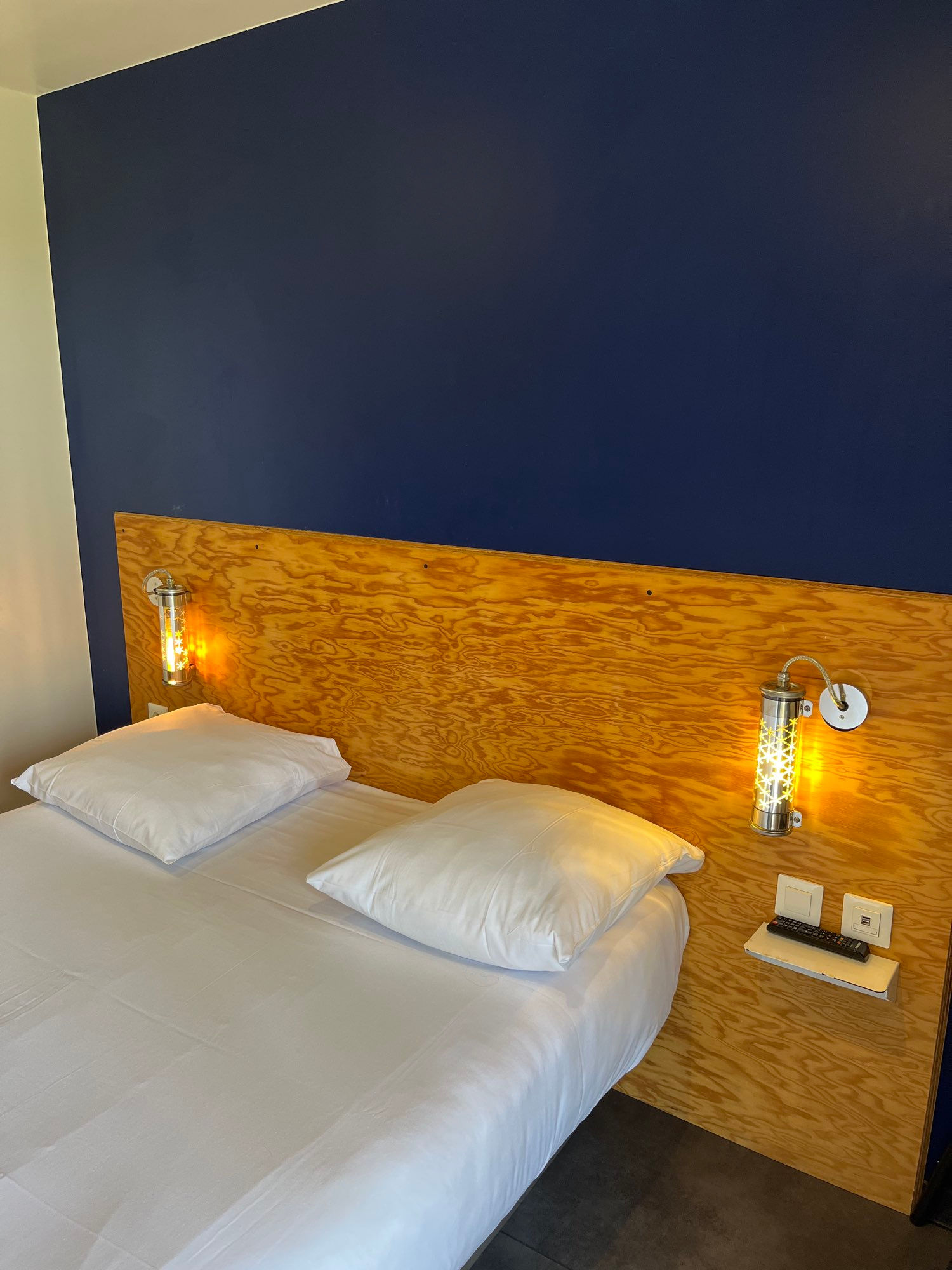 Eklo Hotel Lille boutique budget hotel