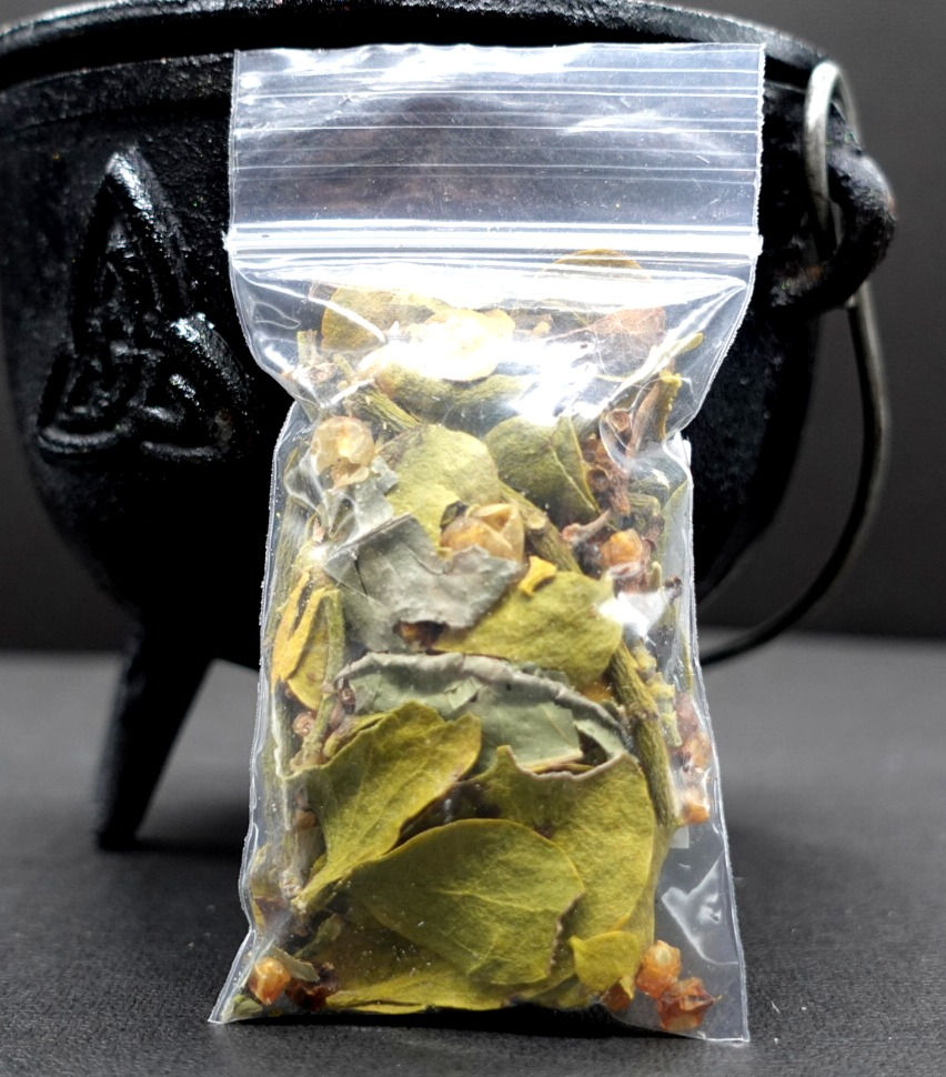 witchcraft herb mistletoe