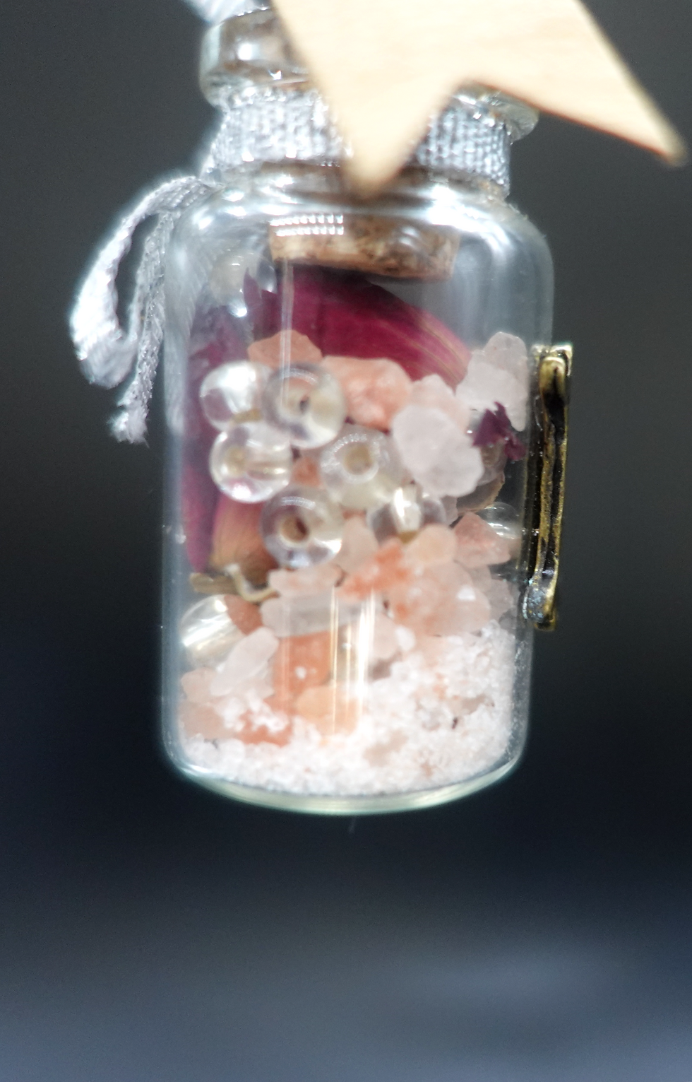 Witch ball, spell jar, container spell