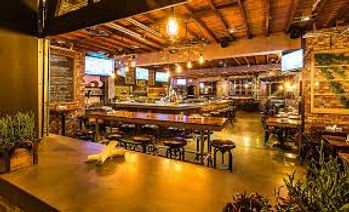 Luce Bar & Kitchen