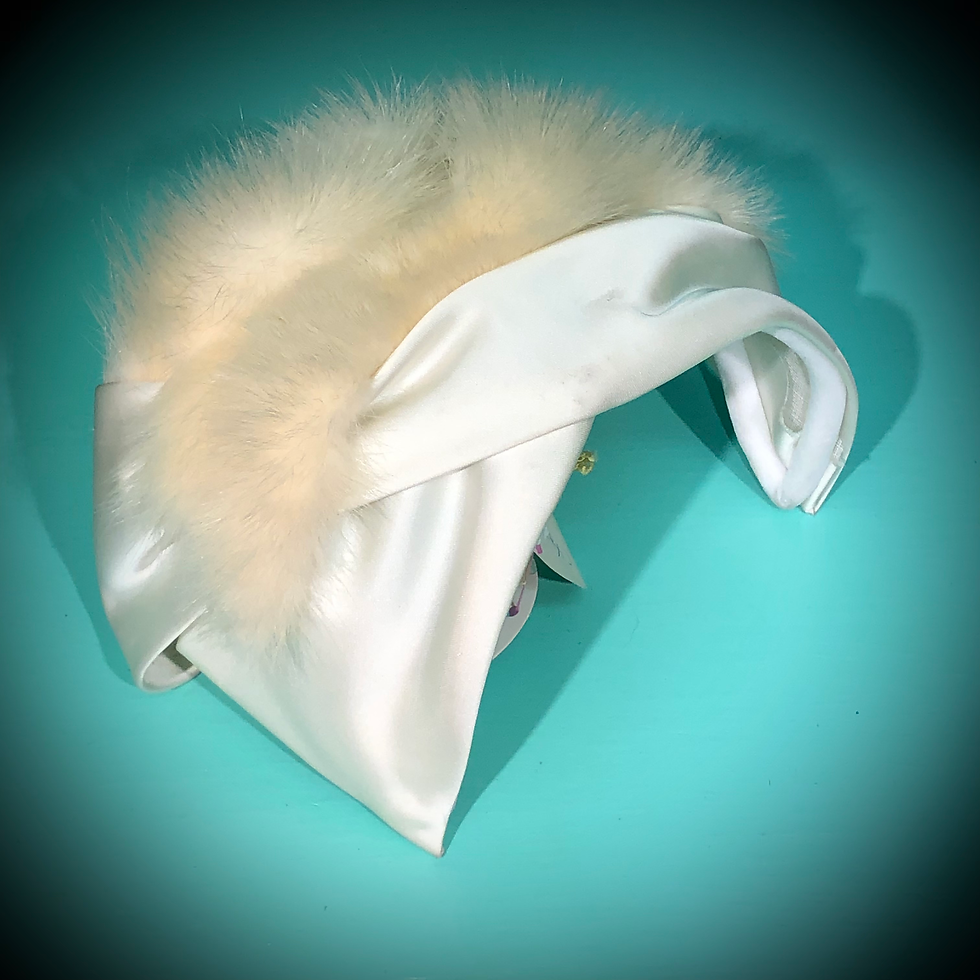 Thumbnail: White Satin & Fur Fascinator
