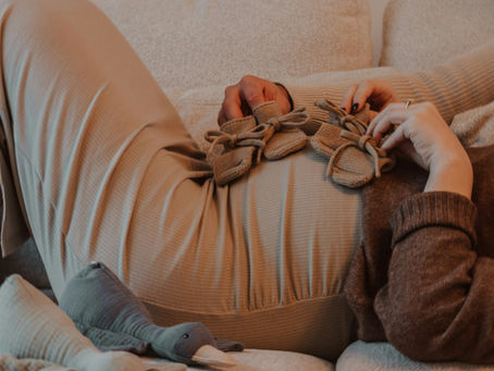 Was ist Hypnobirthing? Vorteile, Wirkung & Anwendung