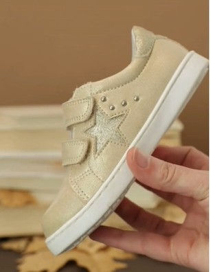 Thumbnail: L'amour Lani Sneaker
