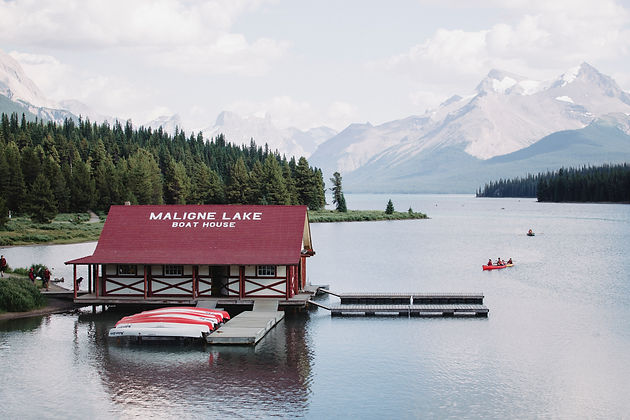 Maligne Lake Boathouse