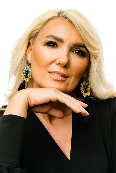 www.AlinaToncean.com #AlinaToncean #Make