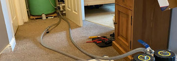 Tools fixing water tank                