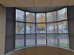 grey bay window blinds 