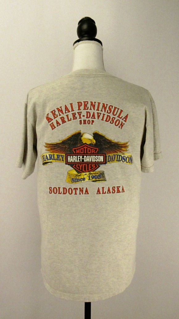 Thumbnail: Harley-Davidson Alaska Wolf | T-Shirt
