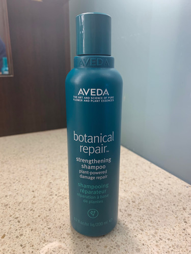 AVEDA botanical repair... コンディショナー 1L Amazon.com: Aveda Botanical Repair Strengthening Conditioner