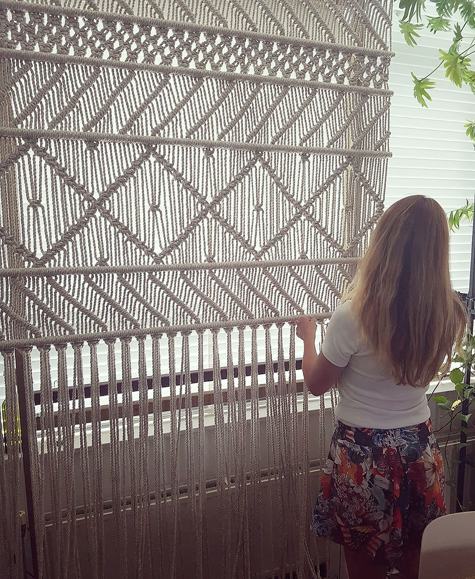 B4C1986D-F12D-4A4B-95E3-7EE2C4398BDC