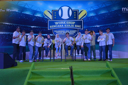 Rapat Kerja Bank Mandiri Di "Lapangan Baseball"