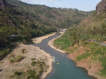 Outing Di Yogya Dengan River SUP