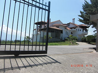 Ηλεκτρονική Πύλη πλάτους 5 μέτρων με 2η πύλη πεζών