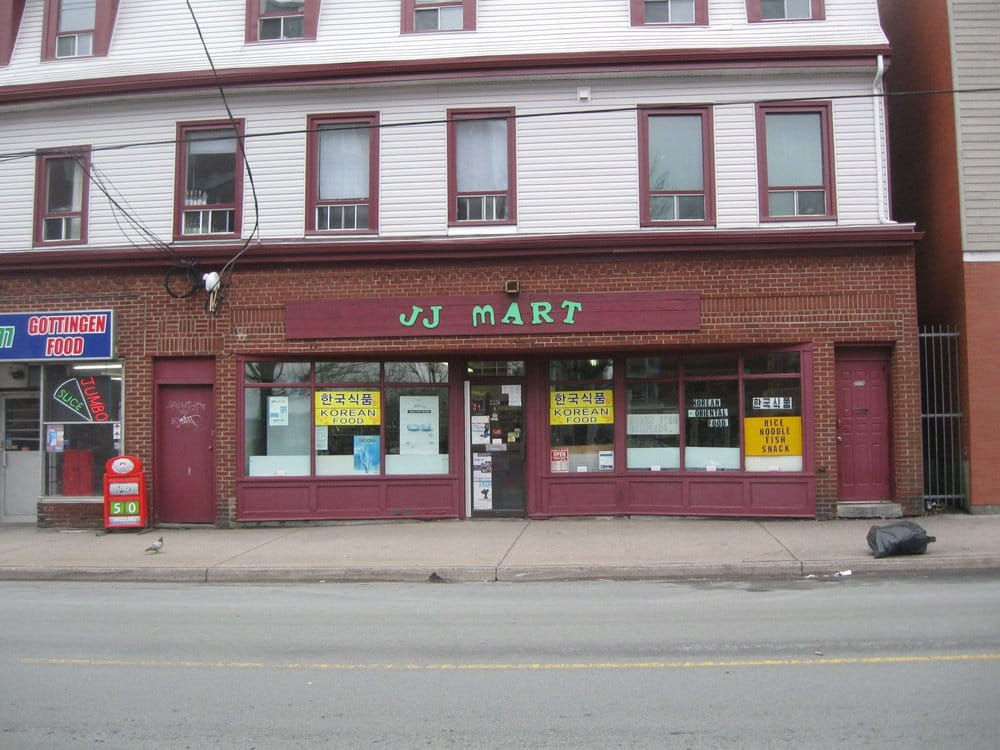 JJ  Mart