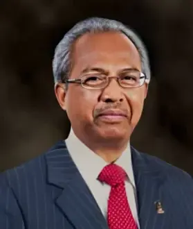 Tan-Sri-Abd-Ghafar-bin-Mahmud-1-300x300.webp