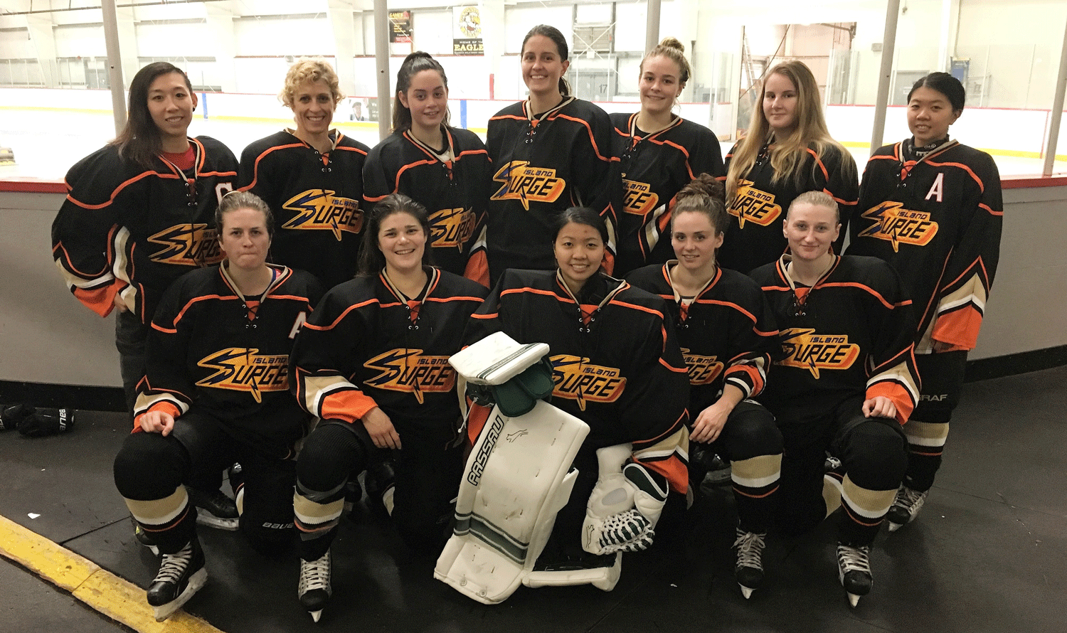 Women's Hockey in Victoria, B.C