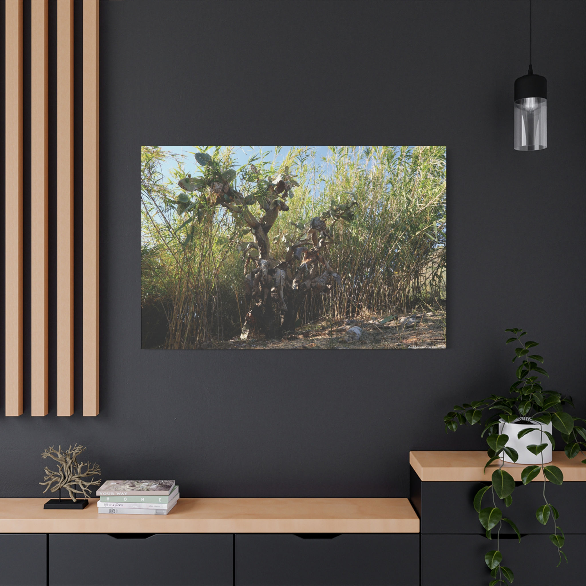 Atoms Animated 007 | Canvas Print | Mirror Sides | 48"x32" |