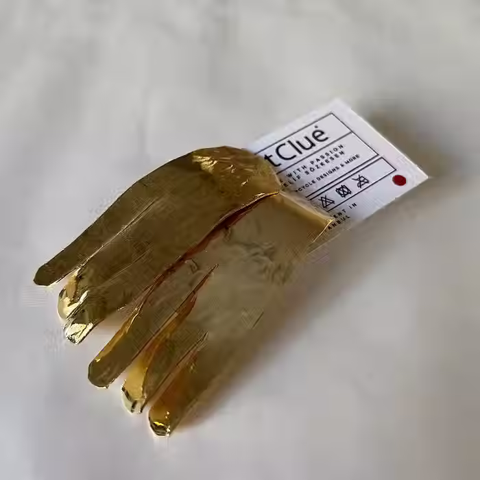 Nonentity Koleksiyonu - Küpe Eller - LitClue