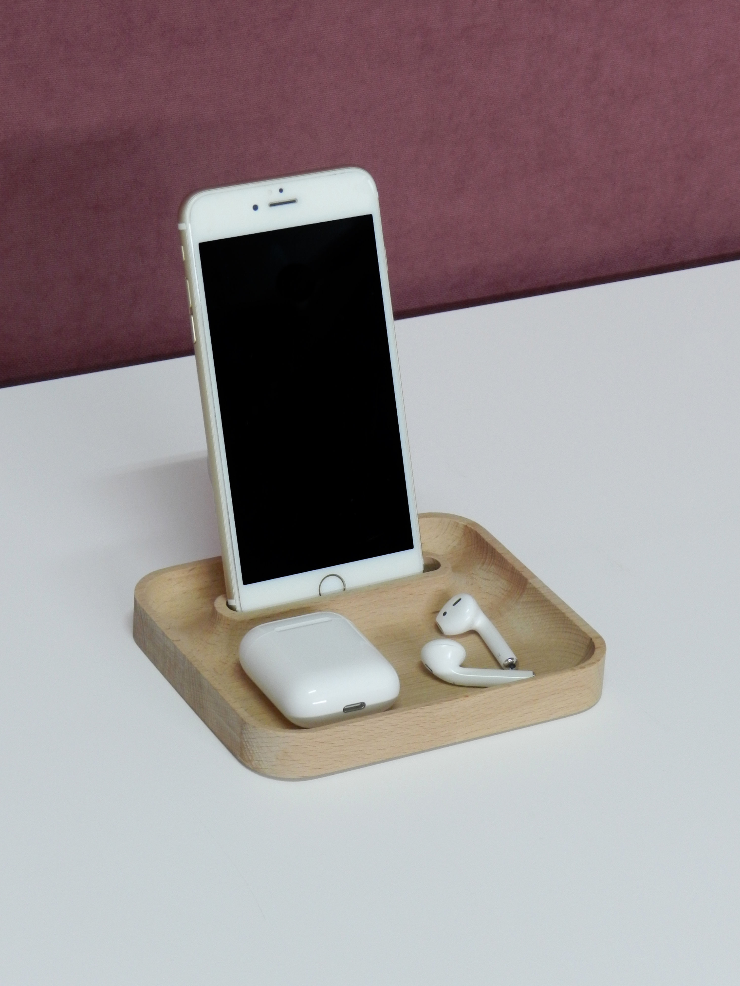 Ahşap Masa Üstü Telefon Standı Ve Masa Düzenleyici