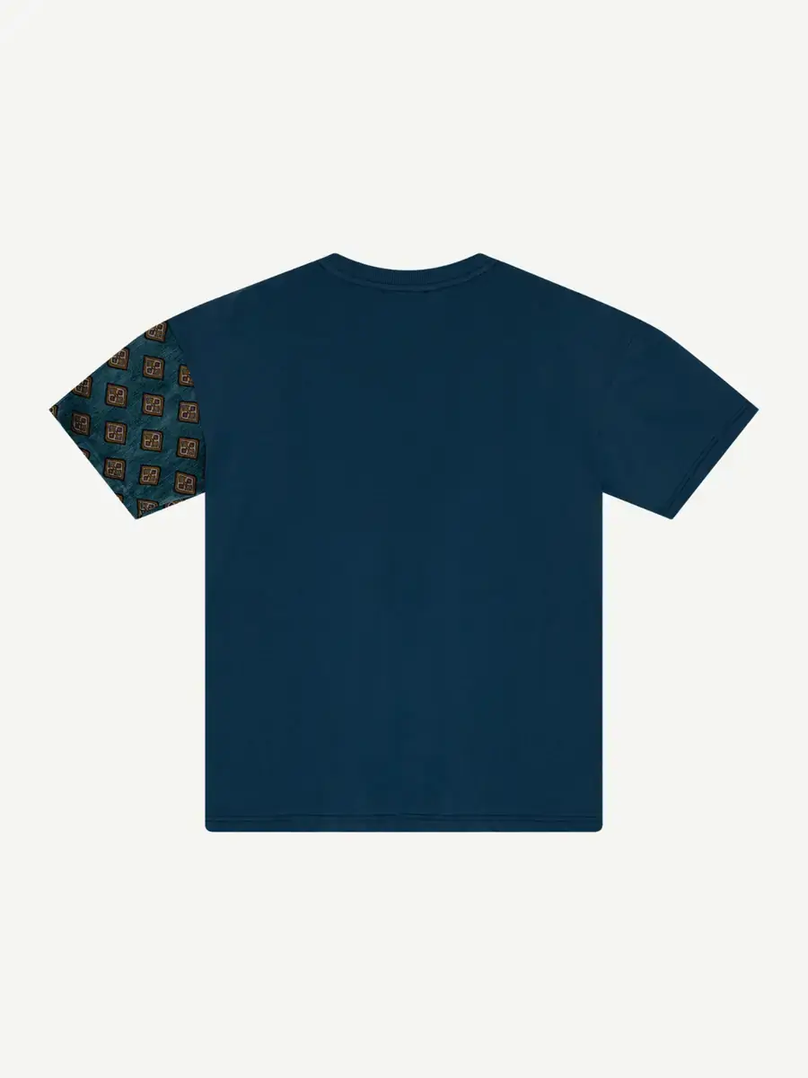 Küçük resim: Turkish Originals Woven T-shirt - Tapis