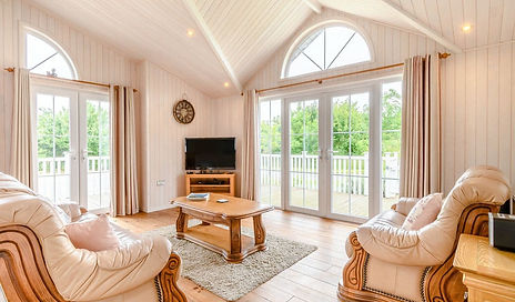 Acacia Lodge Mercia Marina