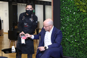 Santander México, Mastercard y Getnet impulsarán uso de pagos sin contacto