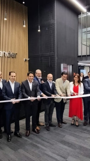 Santander presentó su primera sucursal multibanca con concepto de WorkCafé