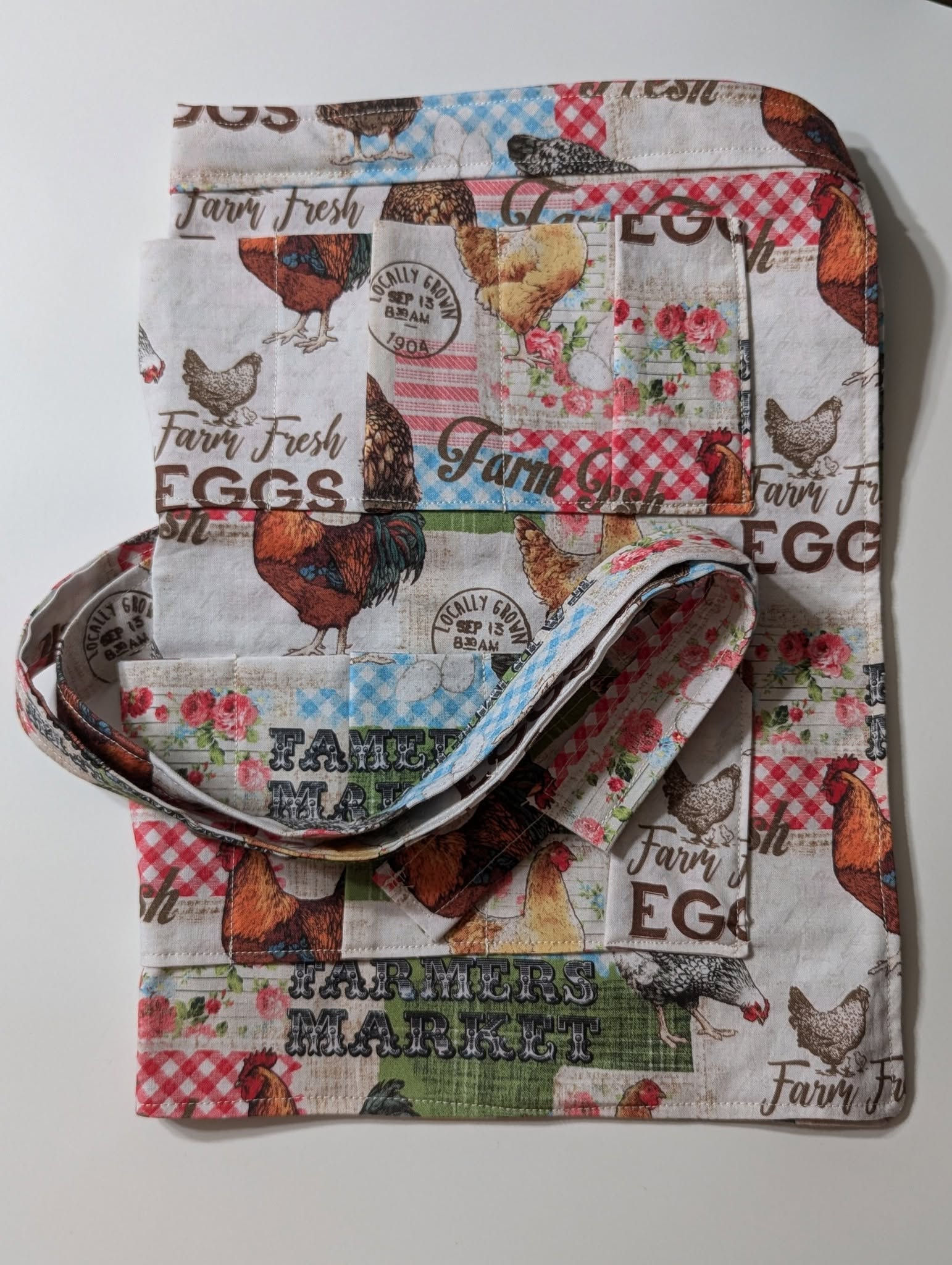 Copy of Egg Gathering Apron Red - 12 Pocket