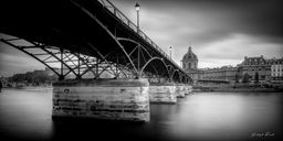 22 - Paris - Pont des Arts #2.jpg