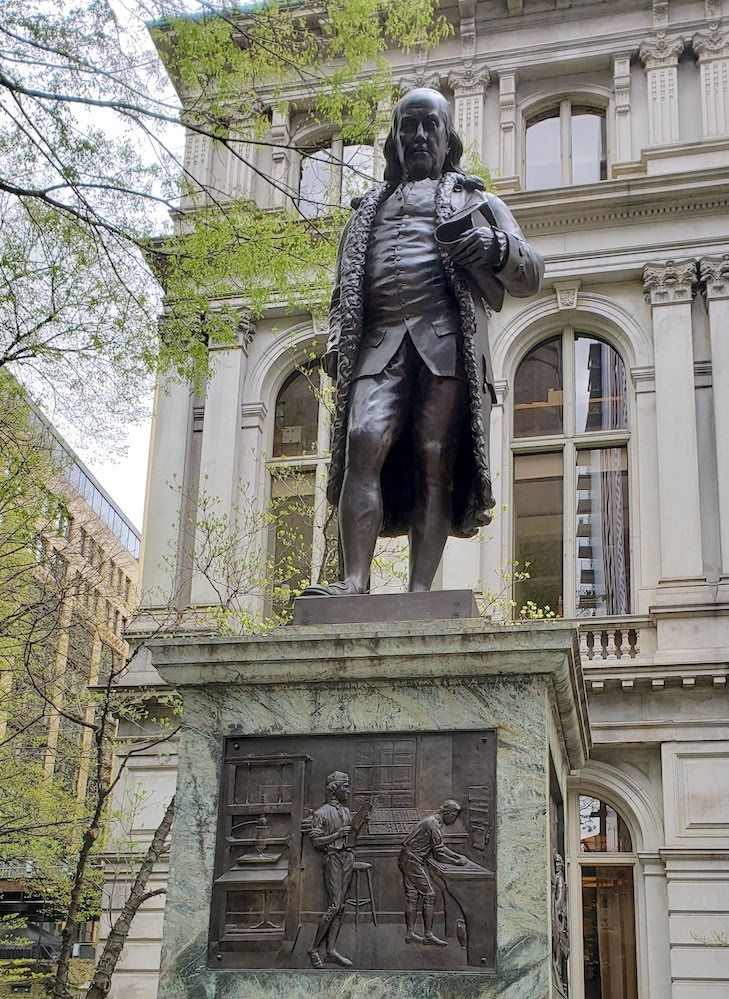 Benjamin Franklin statue in Boston, MA