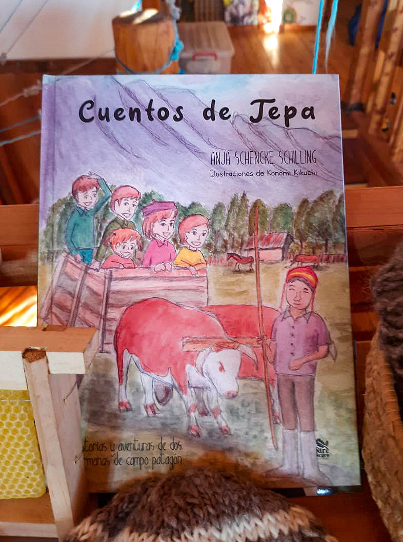 Beautiful childrens' book written by Anya Schenke of Tres Granjeras illustrated by Konomi Kikuchiy Konomi