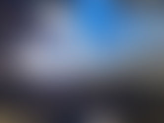 新築メッキ案件の柱溶接中