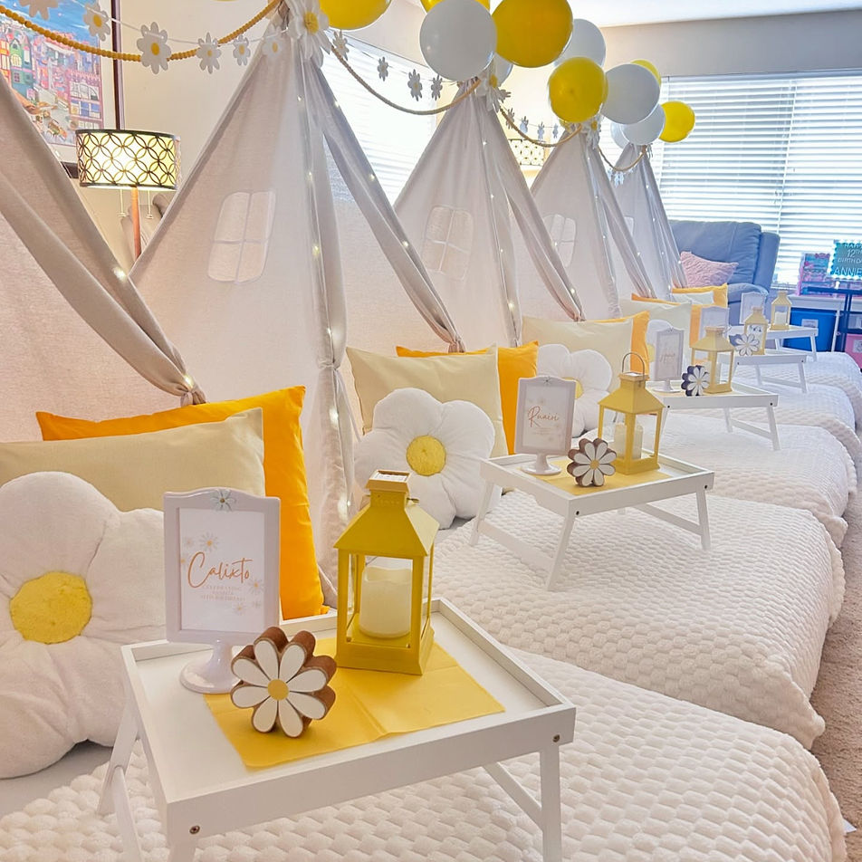 Flower Sleepover theme