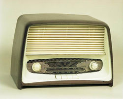 Rádió, televízió