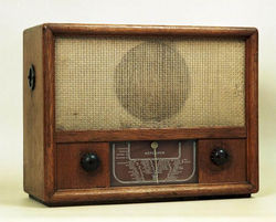 Rádió, televízió