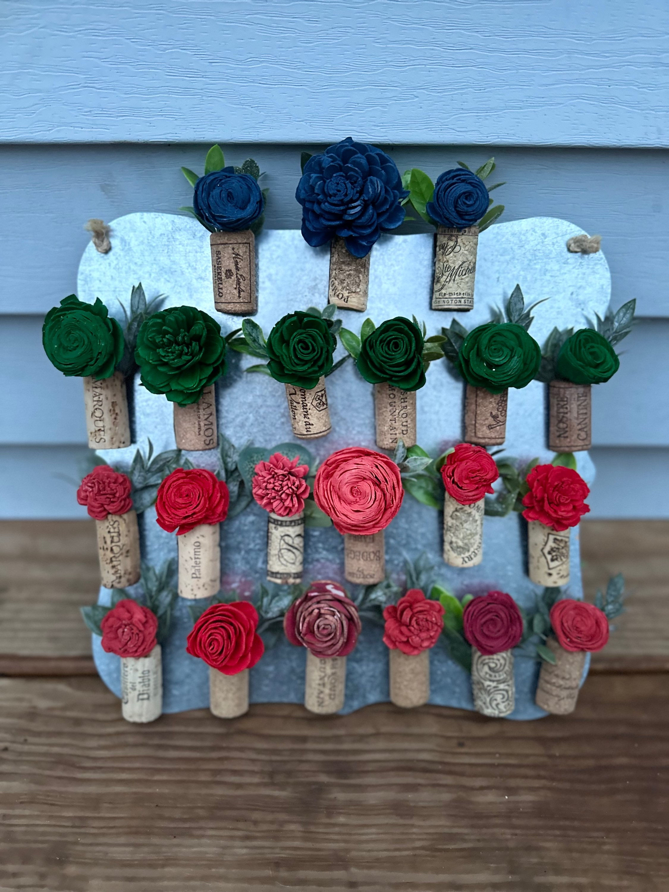 Wood Flower Wine Magnet Set (Red, Green or Blue)
