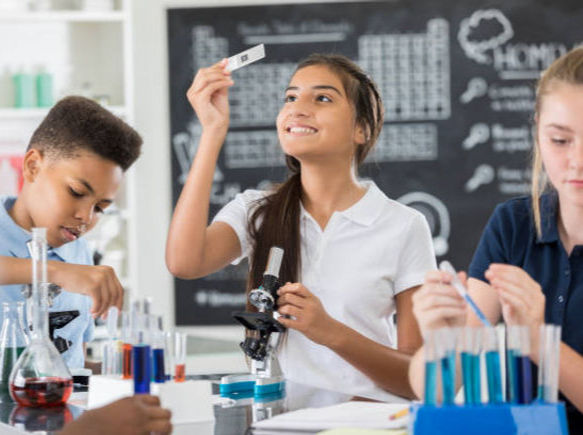 istockphoto-872121328-612x612_edited.jpg