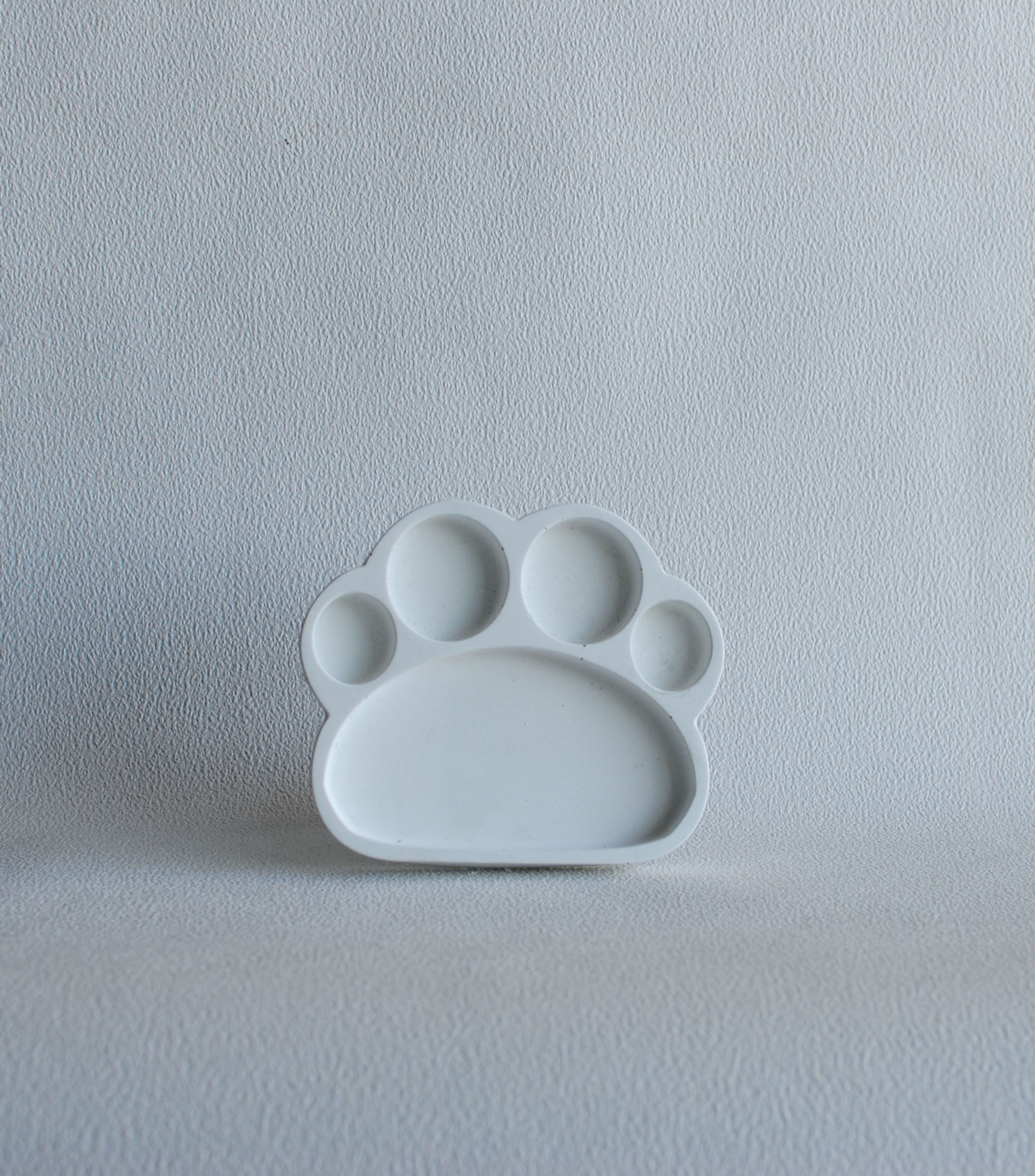 Concrete Paw Tray 15cm