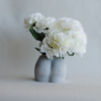 Concrete Butt Vase Nude 10cm