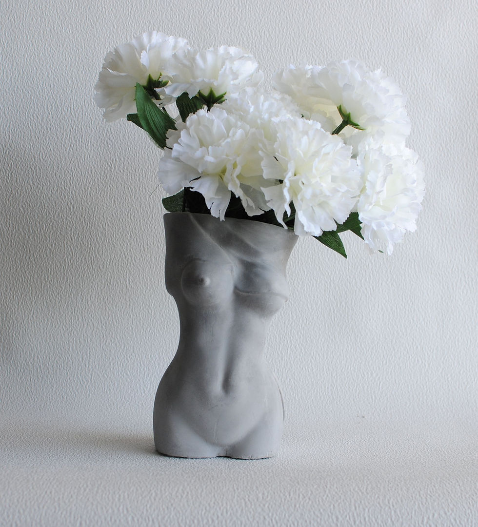 Thumbnail: Concrete Body Vase Undressing 16cm