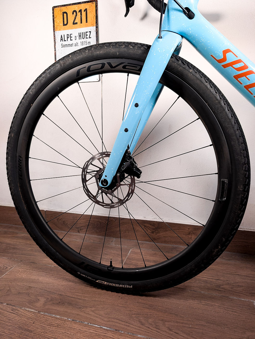Thumbnail: Specialized Diverge Expert Carbon